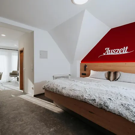 Отель Alte Post Кирхцартен